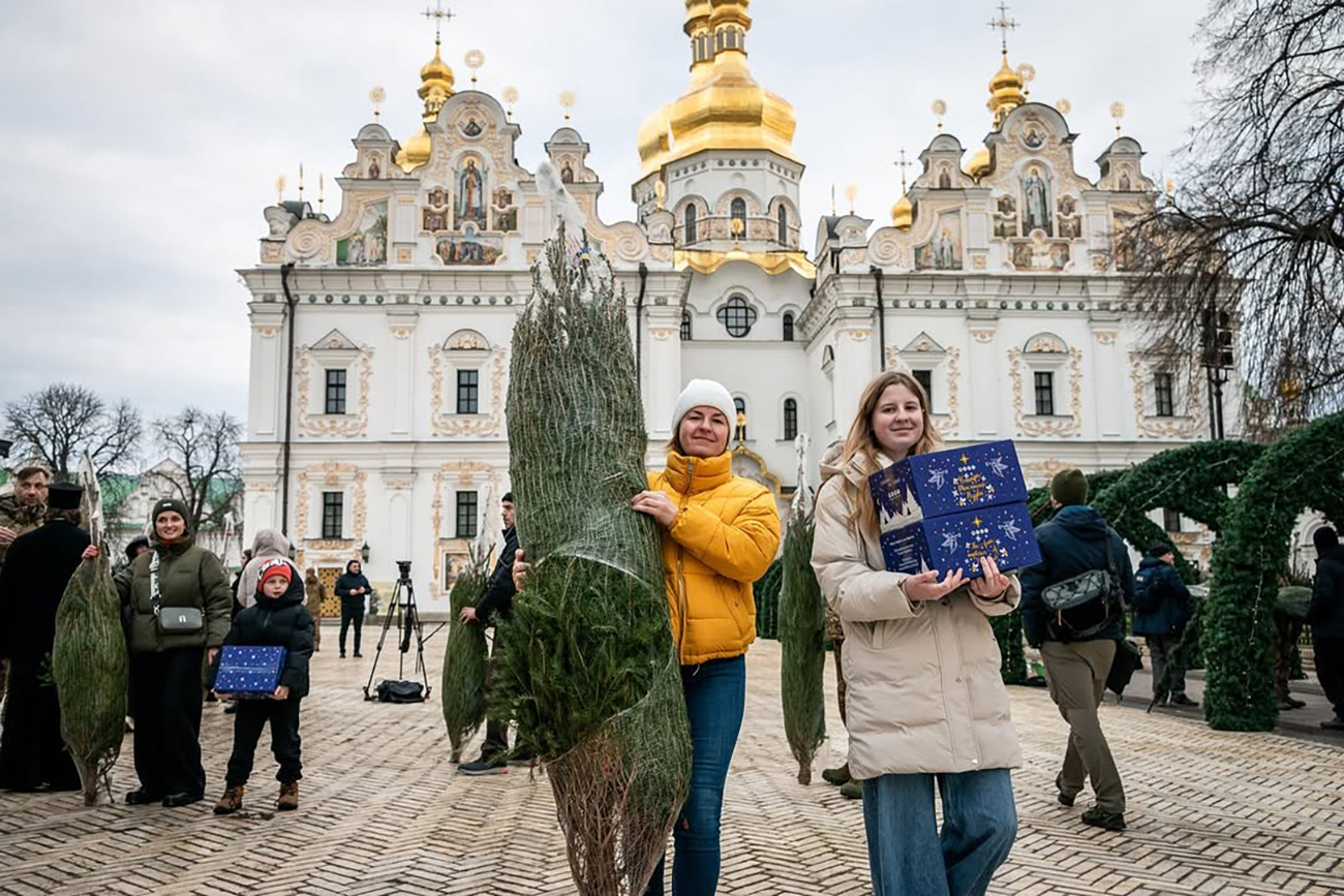 Где почувствовать дух Рождества в Киеве: катки, праздничные ярмарки и инстаграмные локации